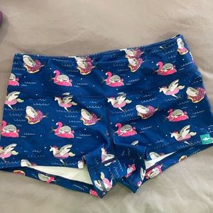 Wod Bottom shorts size large NWOT.